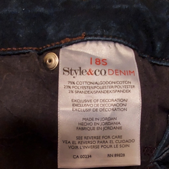 Style&Co Curvy Fit Midrise Petite Skinny Blue Jeans - Picture 5 of 6